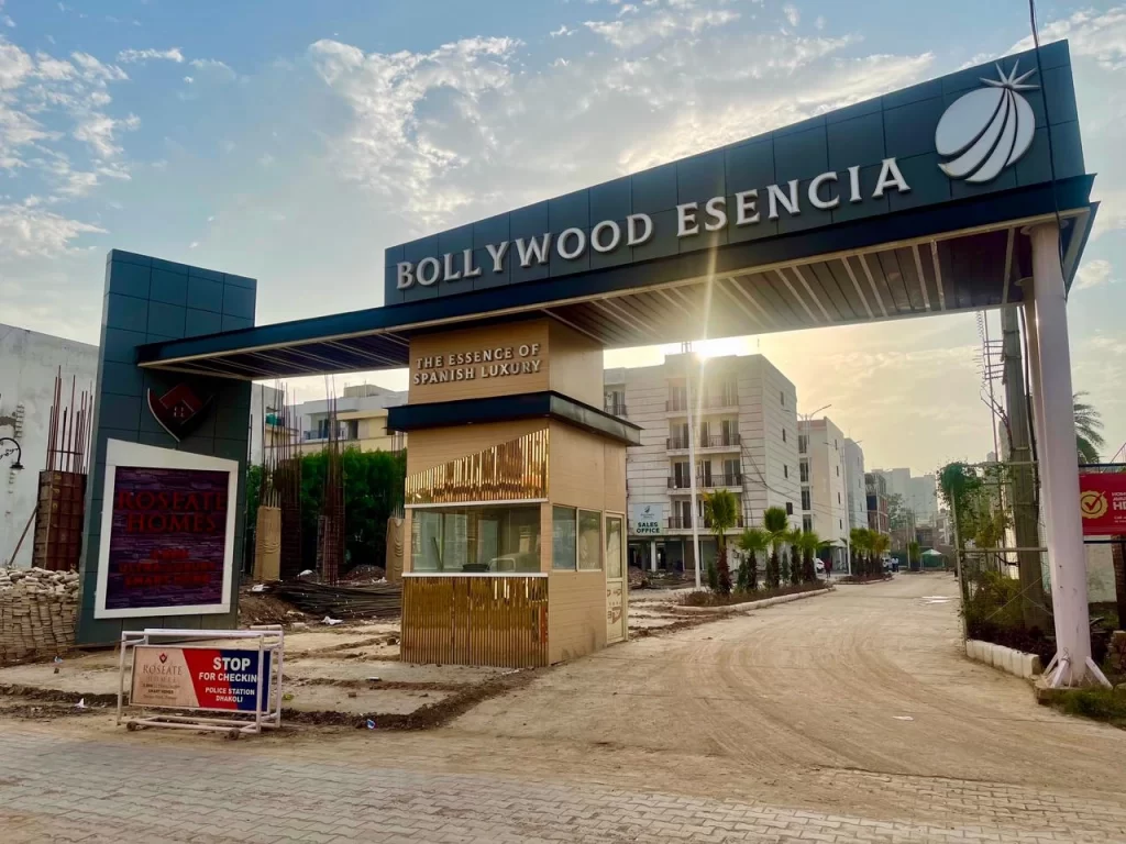 bollywood esencia zirakpur